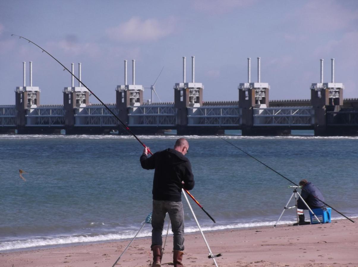 Comfortabel Vakantiehuis Aan Zee En Meer ! Kamperland Exterior photo